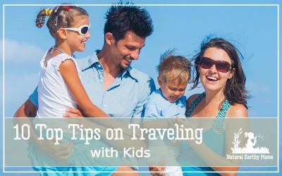 Christmas and the holidays usually involves some kind of travel for the family. It may be a decent length drive, or a massive long haul flight, there are a few things that can help the journey go a little more smoothly. A little planning and thinking ahead can make a huge difference in the overall experience! #christmas #holidays #travelwithkids #parentingtips #naturalearthymama